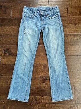 American Eagle Outfitters Light Blue Bootcut Jeans 2 Short